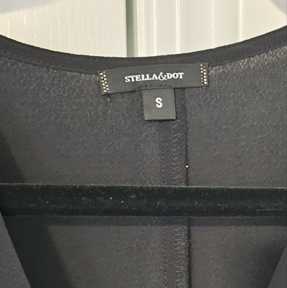 Stella&Dot top. Size Sm. - Picture 2 of 3